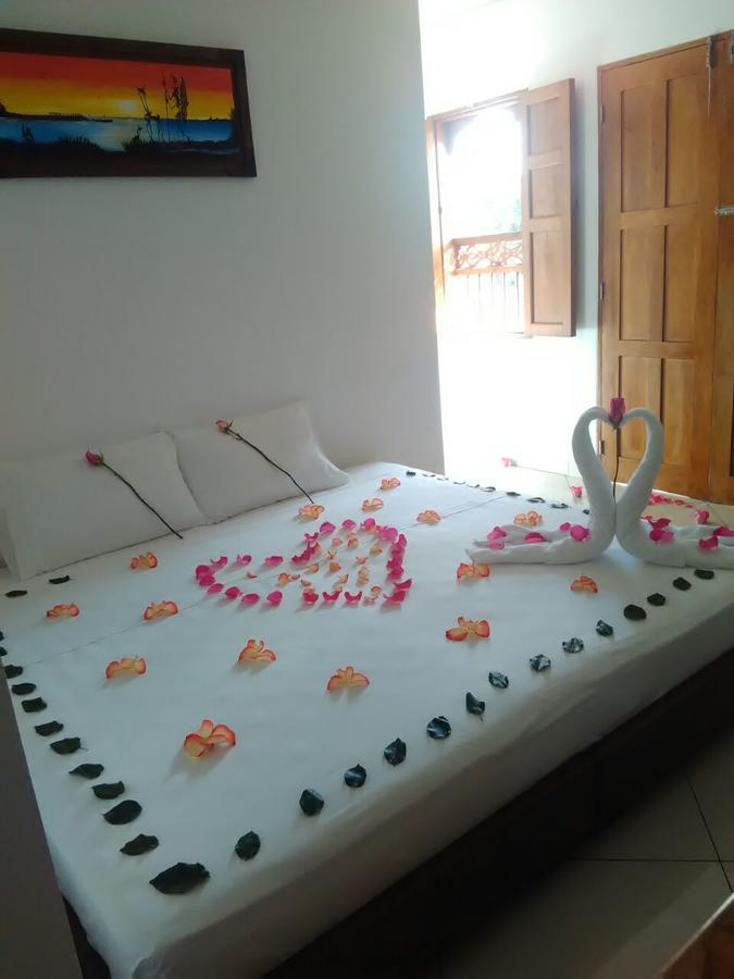 Hotel Bahia Guatapé エクステリア 写真