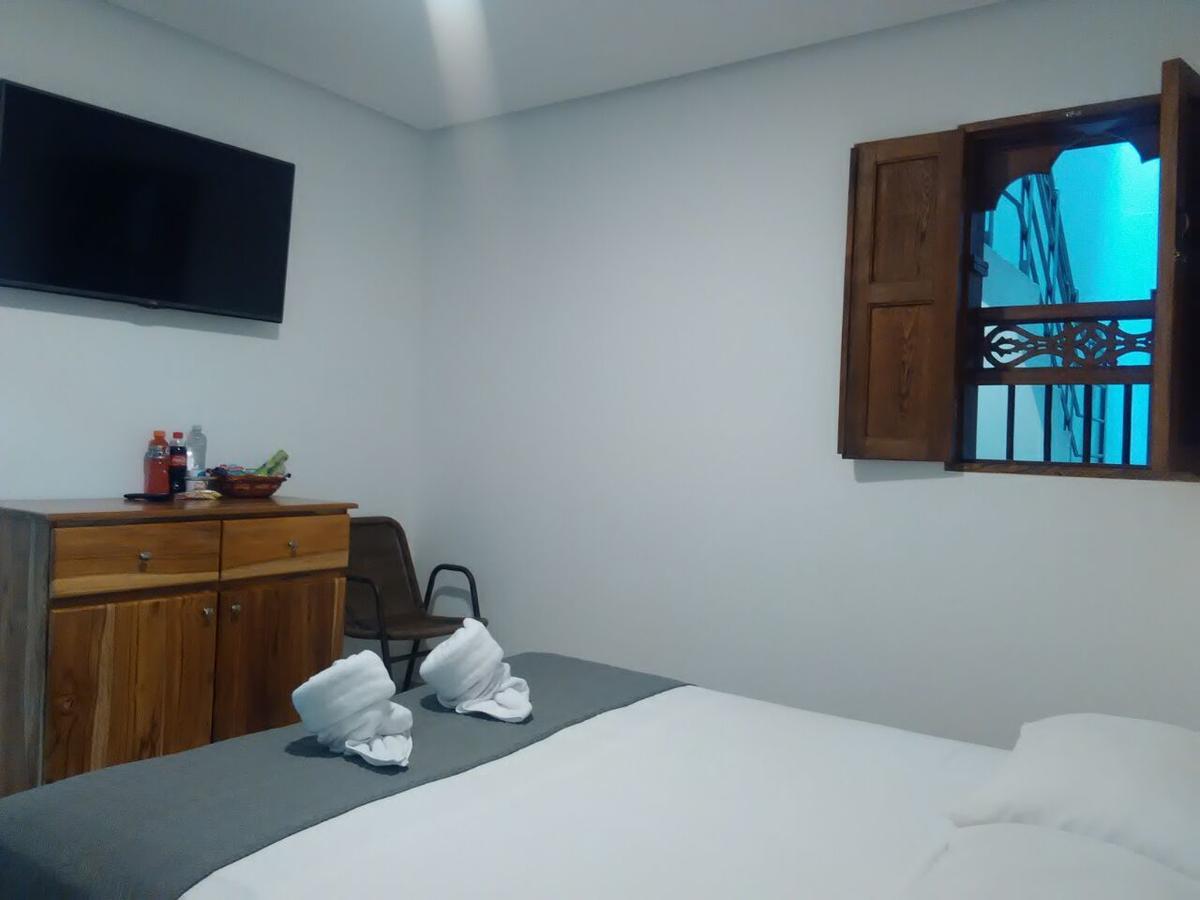Hotel Bahia Guatapé エクステリア 写真